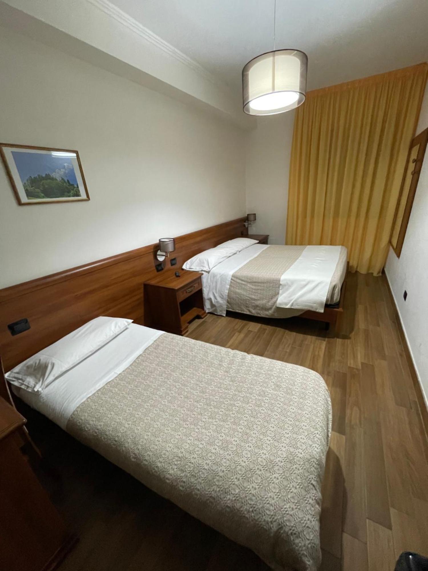 Fd Lorichella Hotel Lorica Luaran gambar